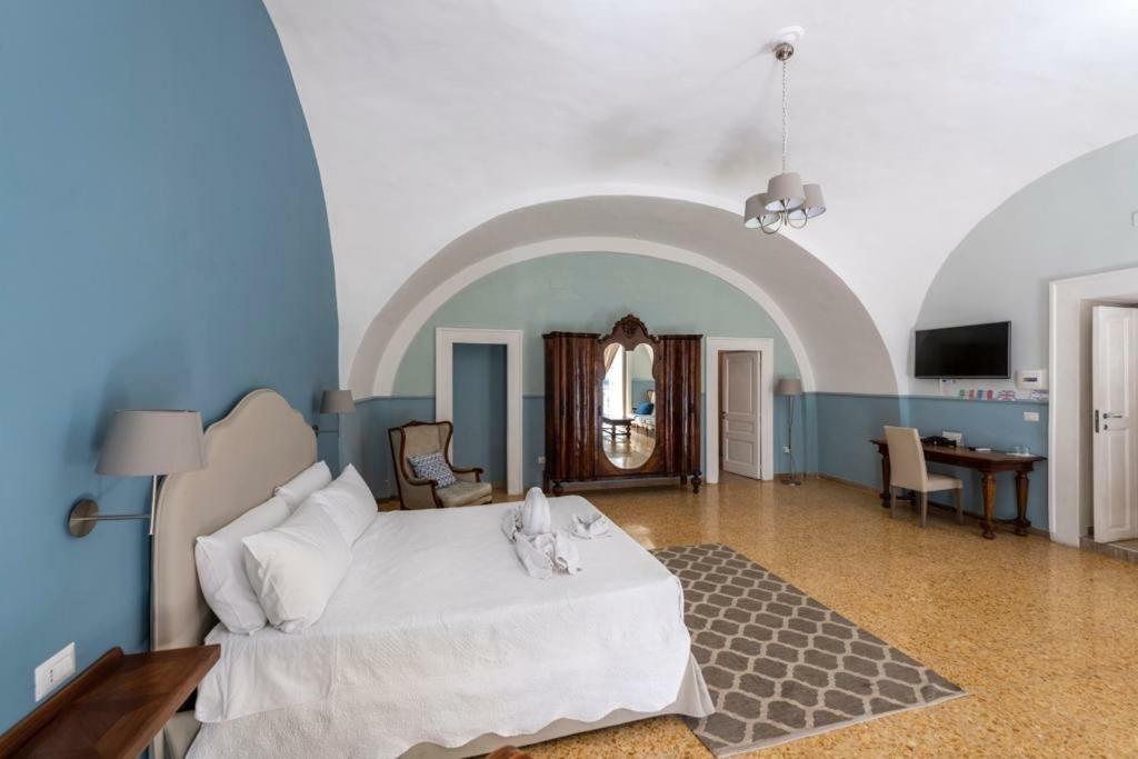 Aragonese Luxury Napoli